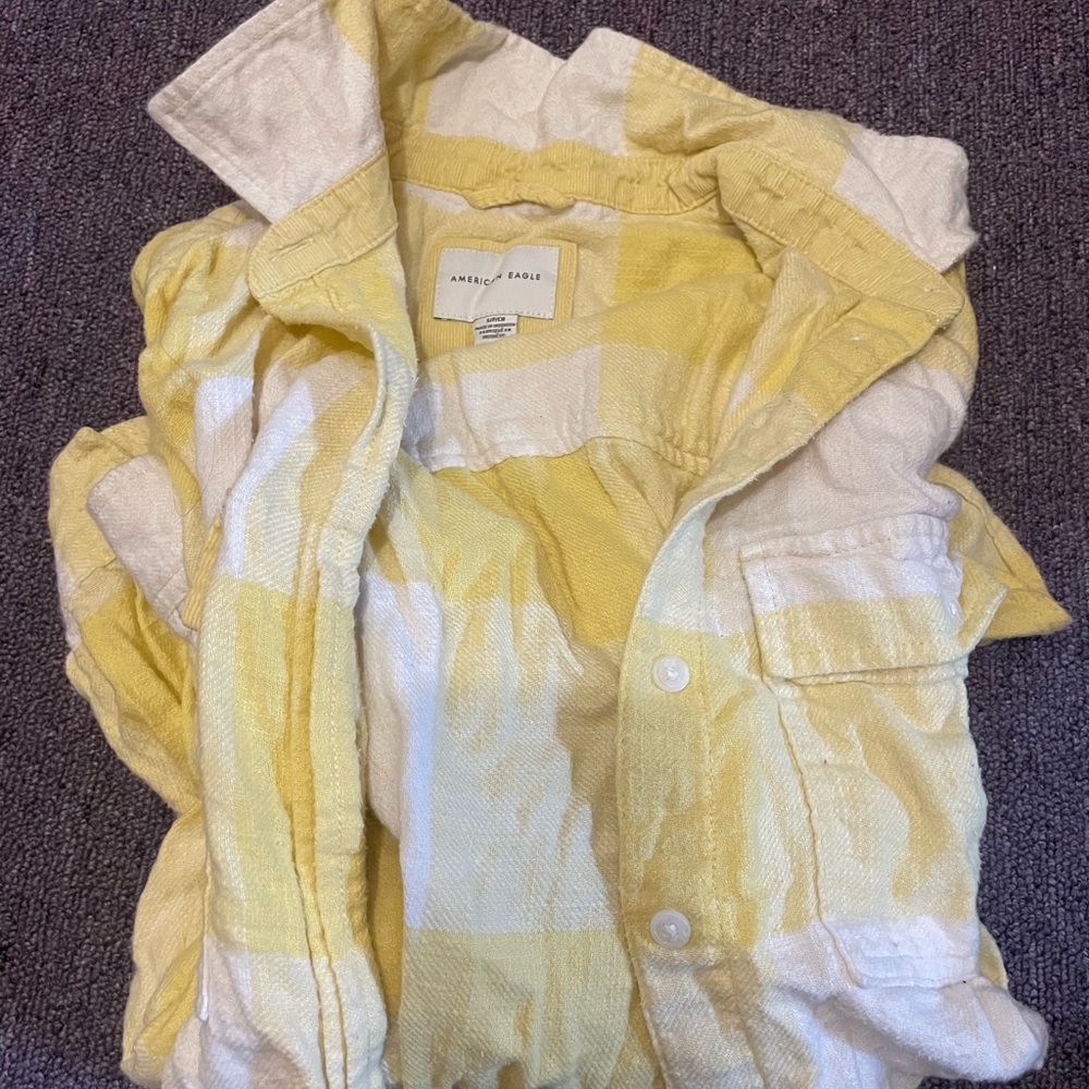 American Eagle Outfitters Yellow Plaid Shirt